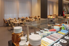 Roochelle Convention By Nobile