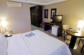 Full Jazz by Slaviero Hotéis