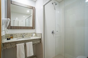 Slaviero Slim Av. das Torres