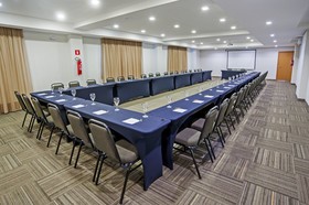 Slaviero Slim Av. das Torres