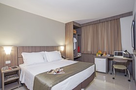 Slaviero Slim Av. das Torres