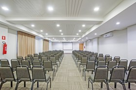 Slaviero Slim Av. das Torres