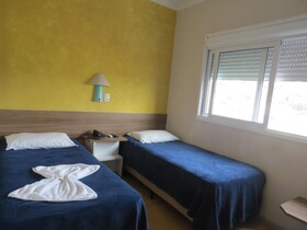 Adoro Hotel