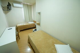 Adoro Hotel
