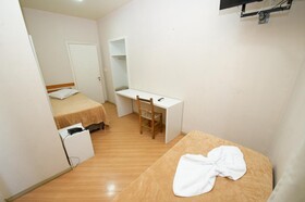 Adoro Hotel