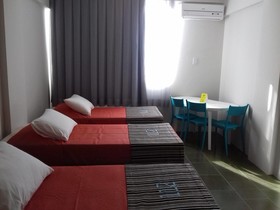 Cris Hotel