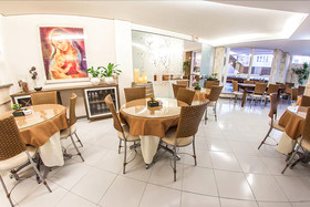 Diaudi Hotel