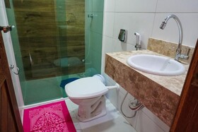 Hostel House Santinho