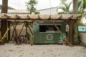 Nomades Vibe Da Ilha  Adventure Hostels & Coworking