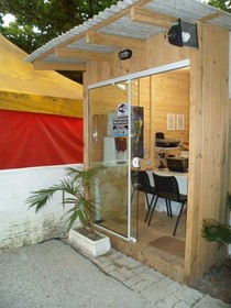 Ingleses Residence