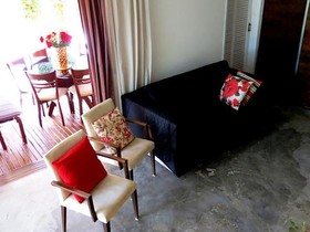 Little Hostel Jurere Internacional