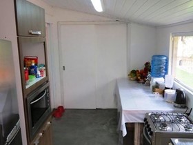 Little Hostel Jurere Internacional