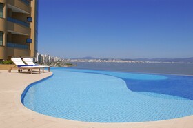 Majestic Palace Hotel