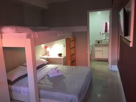 Suites Jurere Internacional