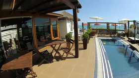 Thaiji Pousada E Parador