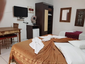 Thaiji Pousada E Parador