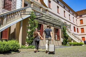 Mosteiro Hotel De Charme