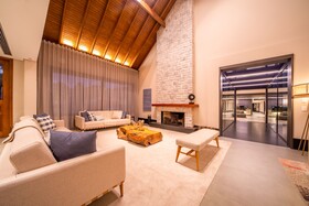 Chateau Laghetto Collection