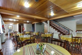 Hotel Alpenhof