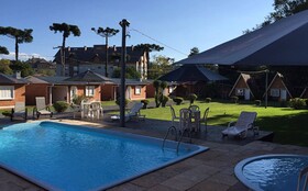 Hotel Galo Vermelho