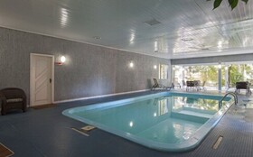 Hotel Galo Vermelho