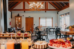 Woodstone Gramado Hotel