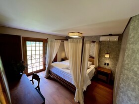 Woodstone Gramado Hotel