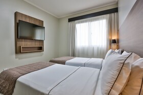 Wyndham Golden Foz Suites