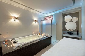 Wyndham Golden Foz Suites