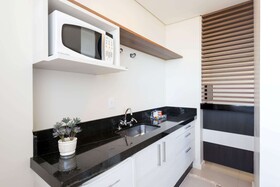 Wyndham Golden Foz Suites