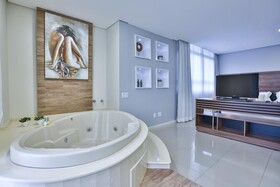 Wyndham Golden Foz Suites