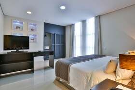 Wyndham Golden Foz Suites