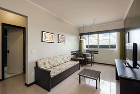 Wyndham Golden Foz Suites