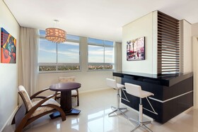 Wyndham Golden Foz Suites