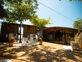 Ilha Do Mel Lodges