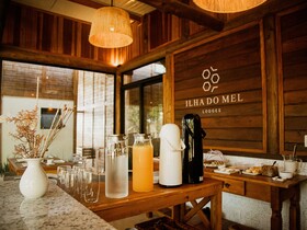 Ilha Do Mel Lodges