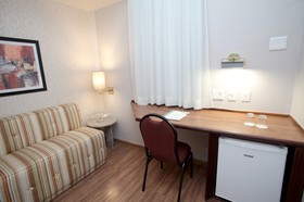 Bourbon Londrina Business