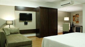 Bourbon Londrina Business