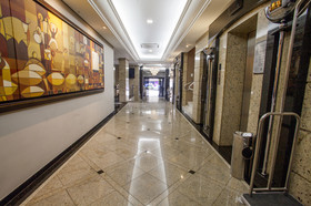 Bourbon Londrina Business