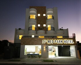 Neo Park Hotel
