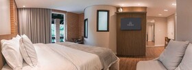 Village Du Lac Hotel