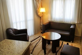 Bela Vista Service Residence