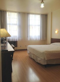 Fast 10 City Hotel