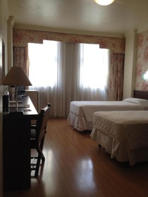 Fast 10 City Hotel