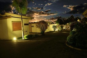 Bangalô Motel