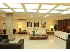 Altadomo Hotel