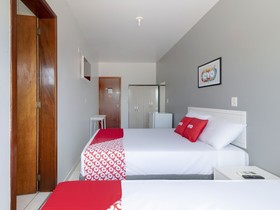 Teuthos Hotel by OYO Rooms