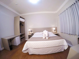 Seville Park Hotel