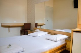 Hotel Hostal