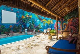 Longboard Paradise Surfclub